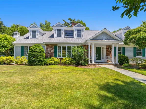 175 Hickory Hill Circle, Osterville, MA 02655