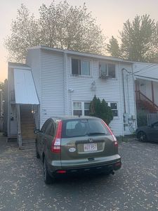 544-546 Hampshire St, Lawrence, MA, 01841