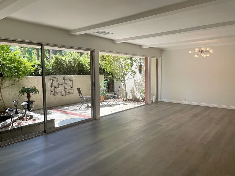 285 W. California Blvd — Photo 29