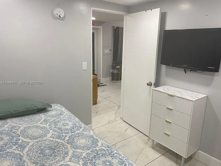 2242 Polk St #2 — Photo 17