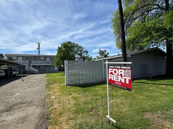 311 E Elm St APT 3, Hanford, CA 93230