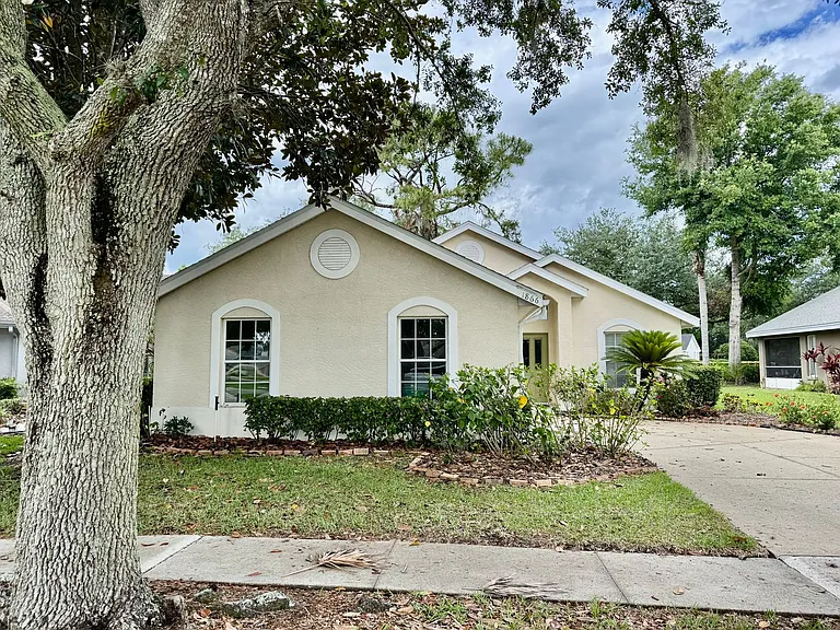 1866 Stafford Springs Blvd — Photo 18