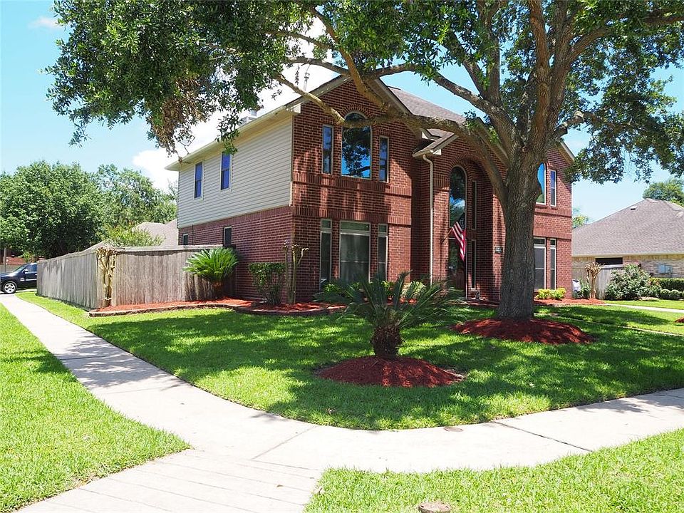 1st image of 1232 Hunter Wood Dr