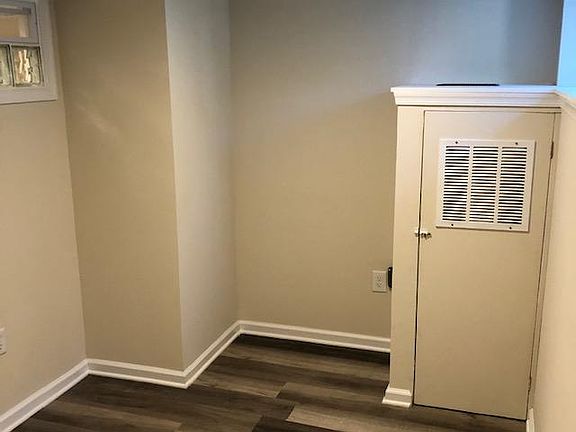 front bedroom includes small den