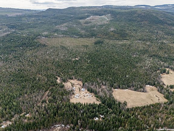 5th image of 3584 Barriere
