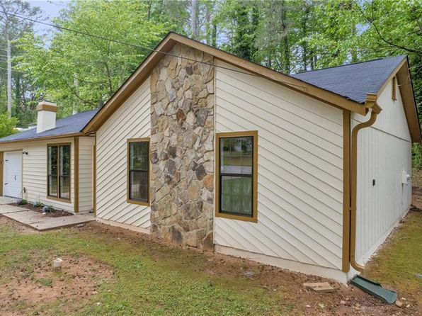 1829 Herringbone Holw, Lithonia, GA 30058