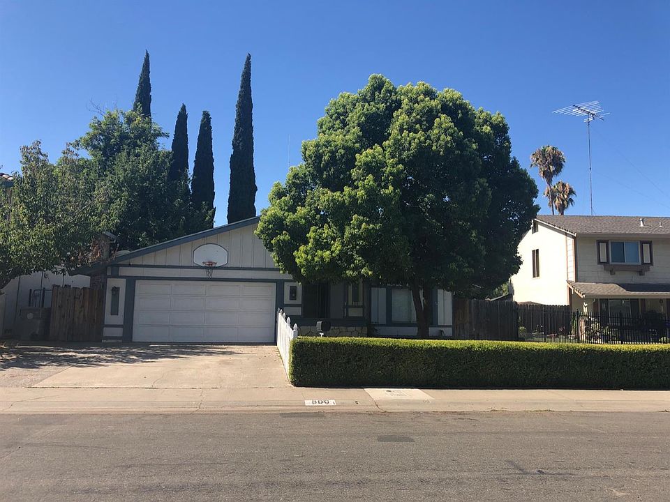 1st image of 800 Regatta Dr