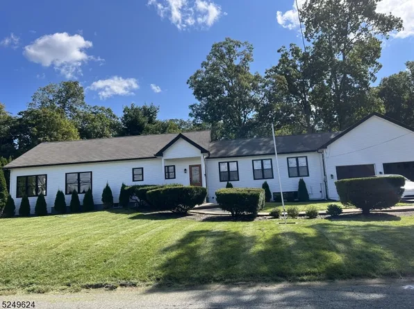 38 Ripplewood Dr, Jefferson Twp., NJ 07849
