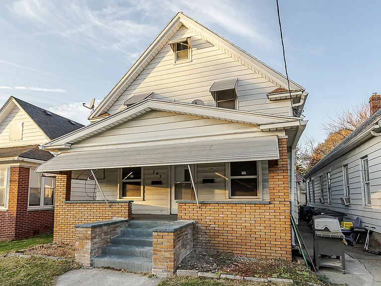 243 E Weber St #2 — Photo 4