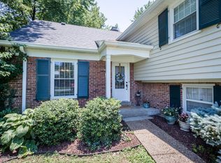 8208 Old Gate Rd, Brownsboro Farm, KY 40241