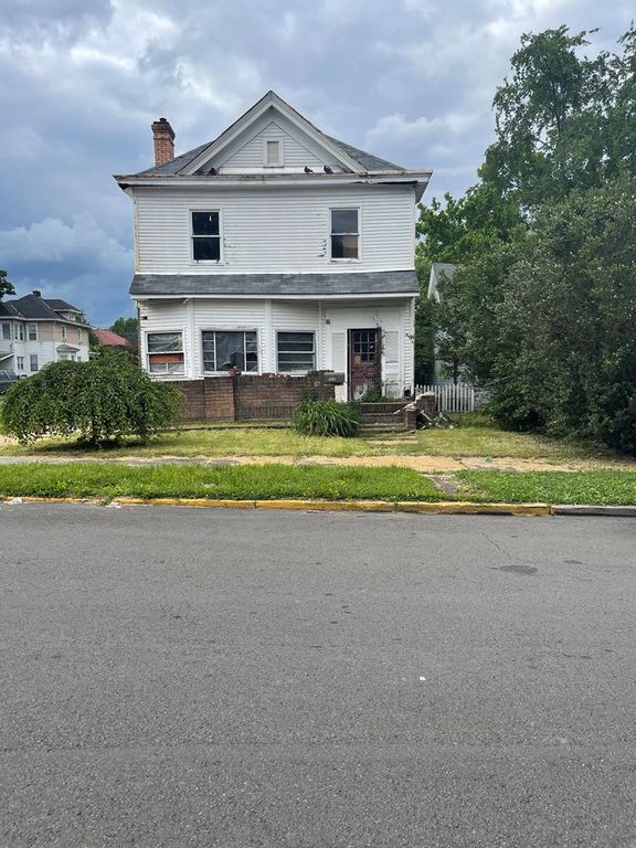 Real estate listing image