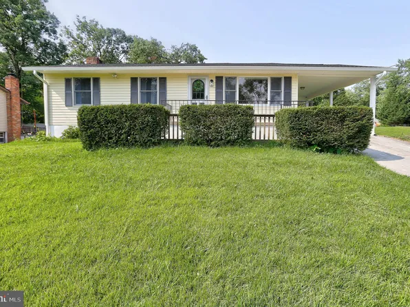 807 Danza Rd, Severn, MD 21144