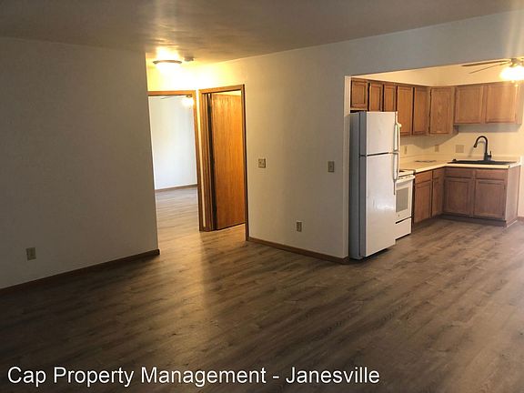 3rd image of 2019 Green Valley Dr #3445853