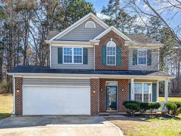 10307 Taftnale Ct, Charlotte, NC 28214