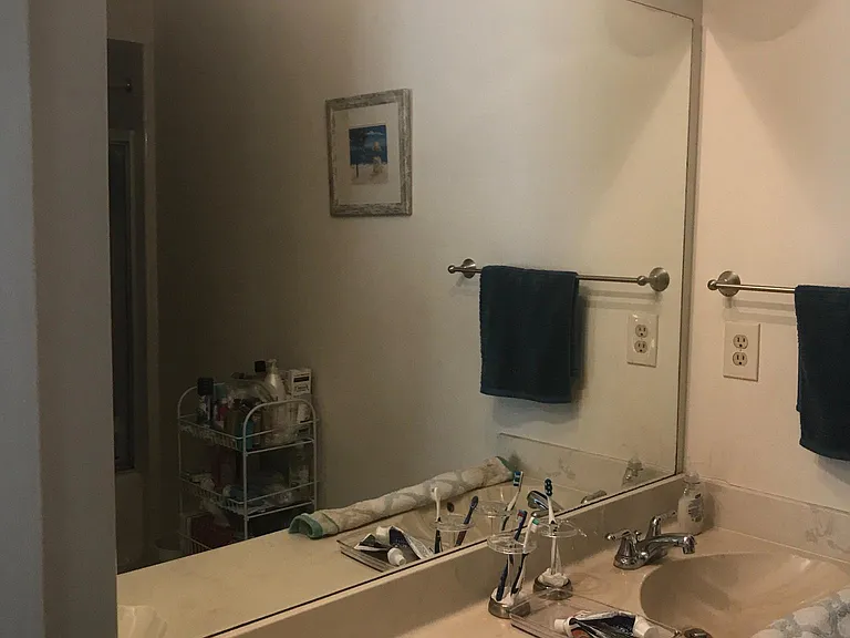 697 Serramonte Dr — Photo 20