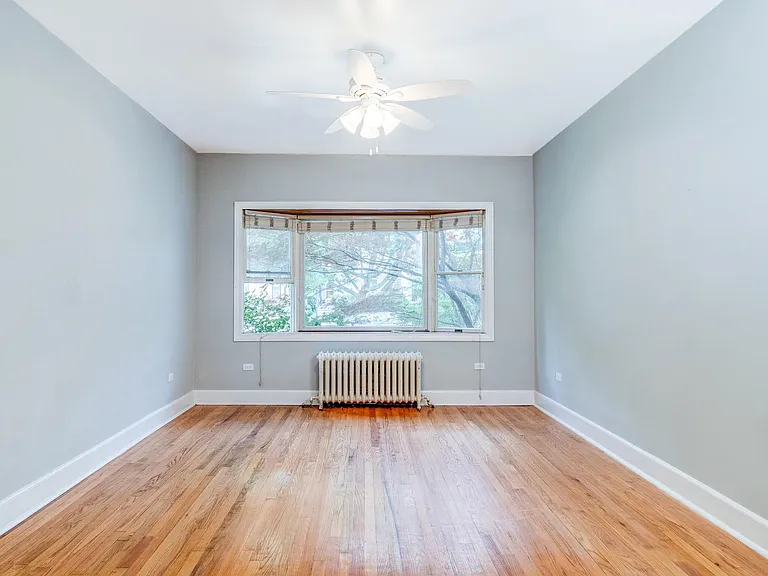 1016 Garnett Pl — Photo 6