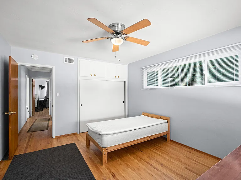 5039 Campanile Dr — Photo 9