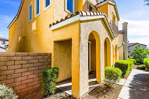 12053 Hathaway Pines Ln Photo 1