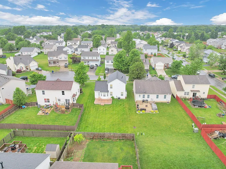 522 Farm Hill Ct — Photo 62