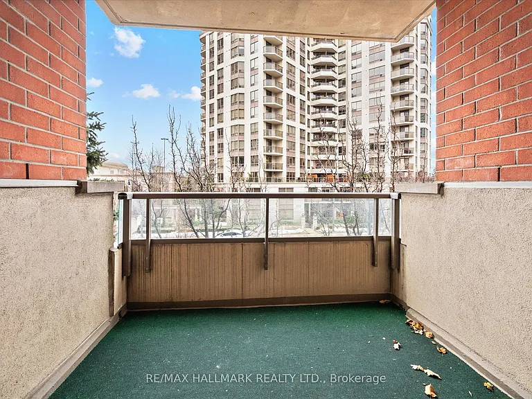 55 Harrison Garden Blvd #305 — Photo 23