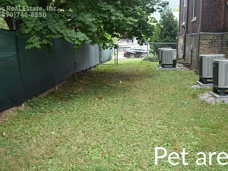 110 E Bald Eagle St — Photo 26