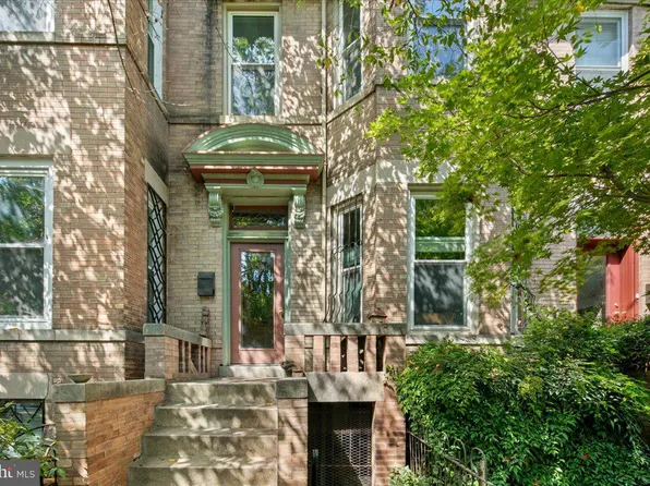 1741 Kilbourne Pl NW, Washington, DC 20010