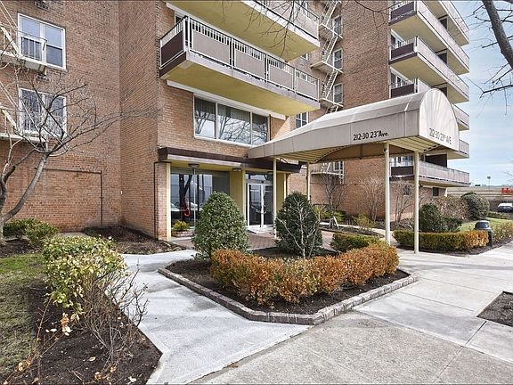 2nd image of 23-20 Bell Blvd APT 4G