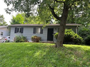 10224 Lord Dr, Saint Louis, MO 63136