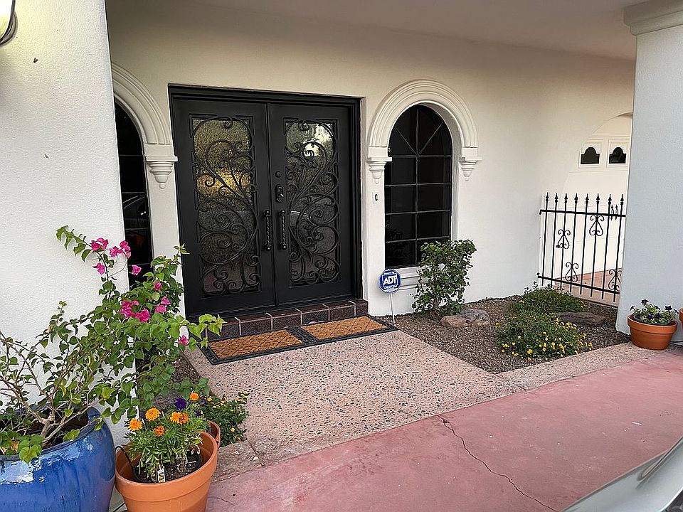 1st image of 1520 N Bel Air Dr