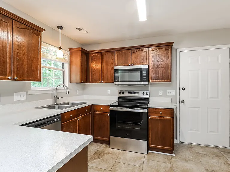 4012 Mozart Ct — Photo 9