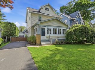 141 Colebourne Rd, Rochester, NY 14609