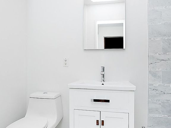 3rd image of 314 W 92nd St APT 2F