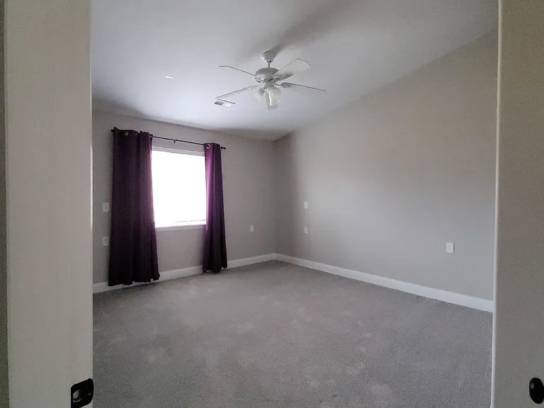 1065 N Canyon St — Photo 16