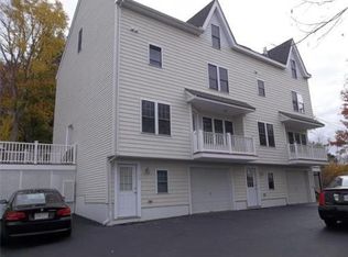 42 Boxford Rd, Haverhill, MA 01835