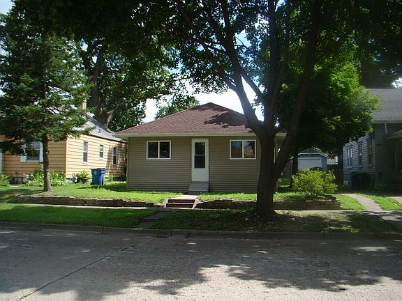 2nd image of 617 W Battell St