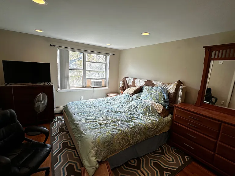 108 Oakwood Ave #A7 — Photo 10