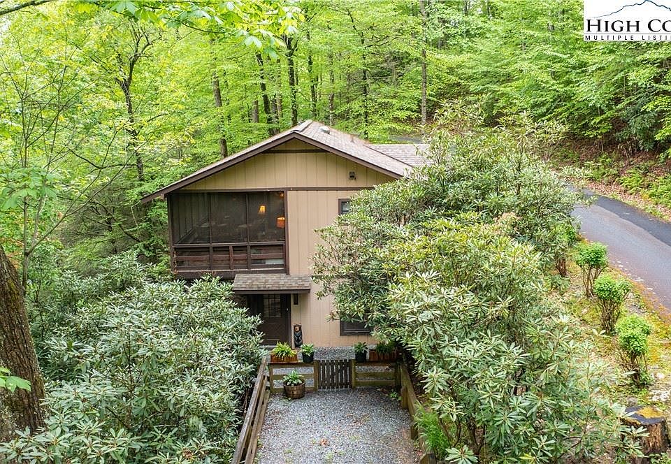 212 River Loop, Newland, NC 28657 Zillow