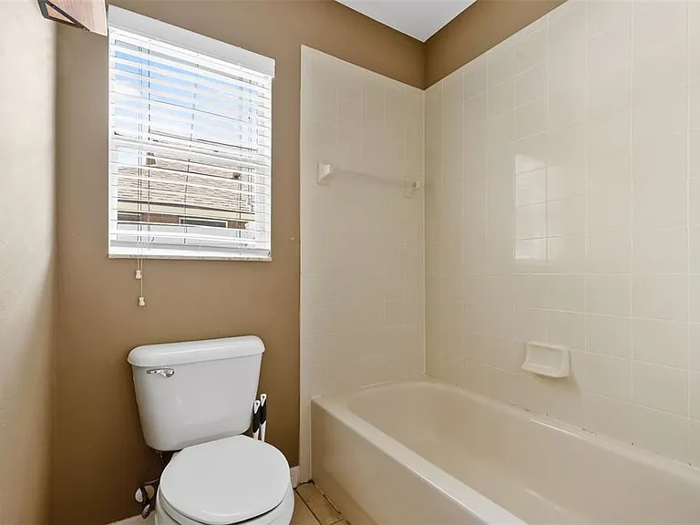13655 Artesa Bell Dr — Photo 25