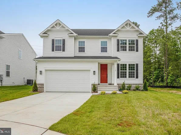 7127 Braxton Ct, Ruther Glen, VA 22546