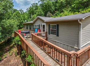 19 Gitter Done Ln, Candler, NC 28715