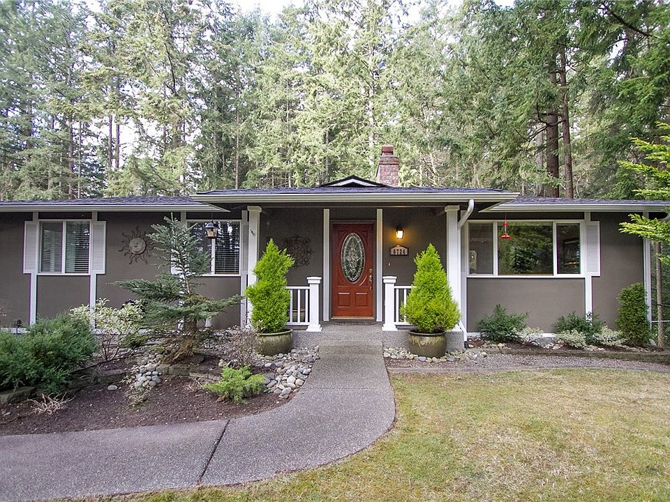 1st image of 6724 Lombard Dr NW