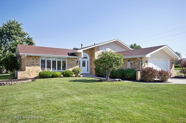 1st image of 13030 Finch Ct