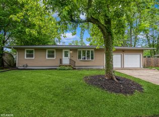 606 Southwind Dr, Michigan City, IN 46360