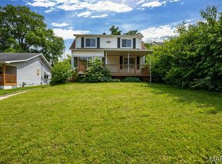 3513 Coronado Dr, Alton, IL 62002