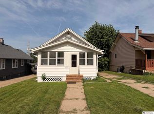 5021 S 37th St, Omaha, NE 68107
