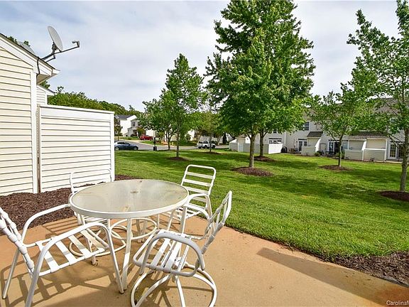 2nd image of 5656 Dartington Dr #256