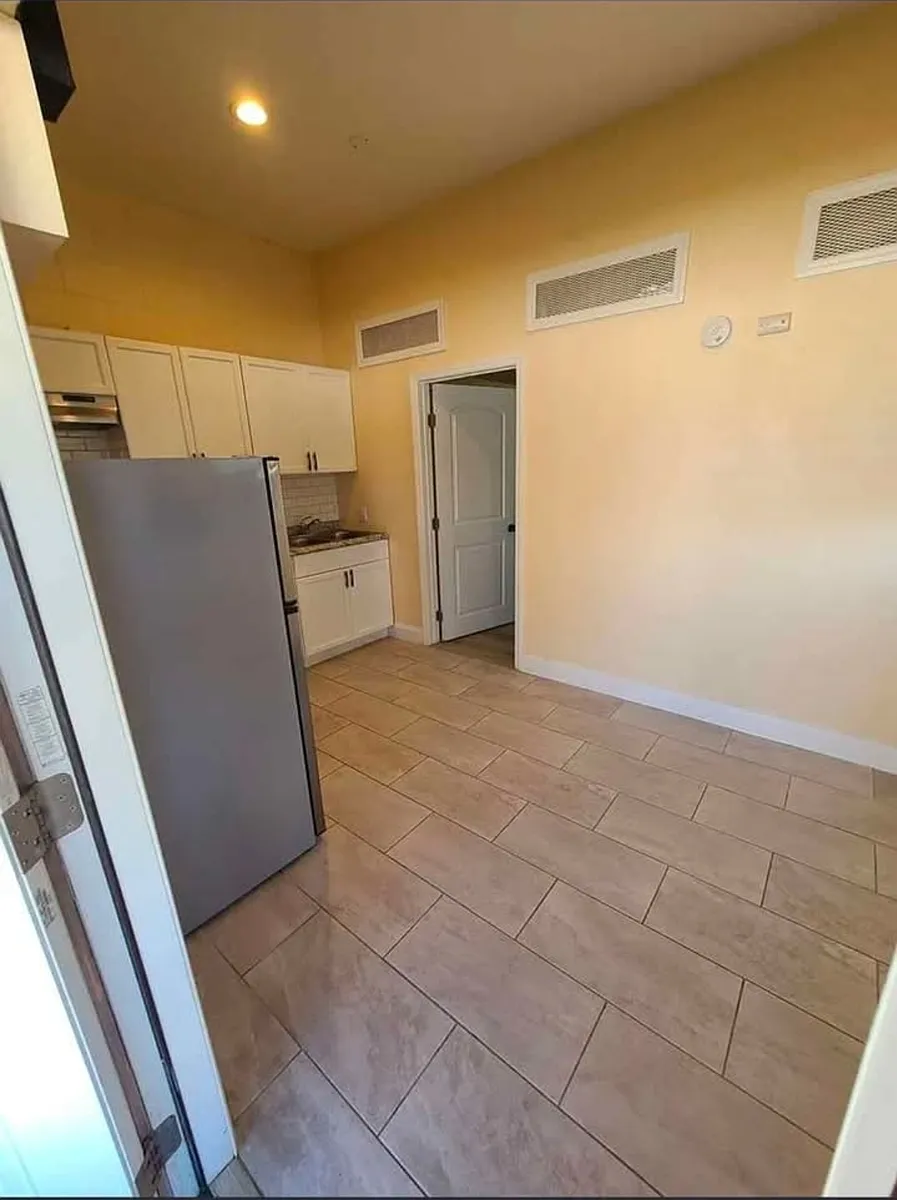 Building Photo - 2860 Granada Blvd #A