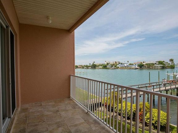5th image of 200 Brightwater Dr Unit 8