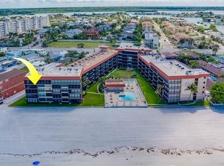 17580 Gulf Blvd APT 412, Redington Shores, FL 33708