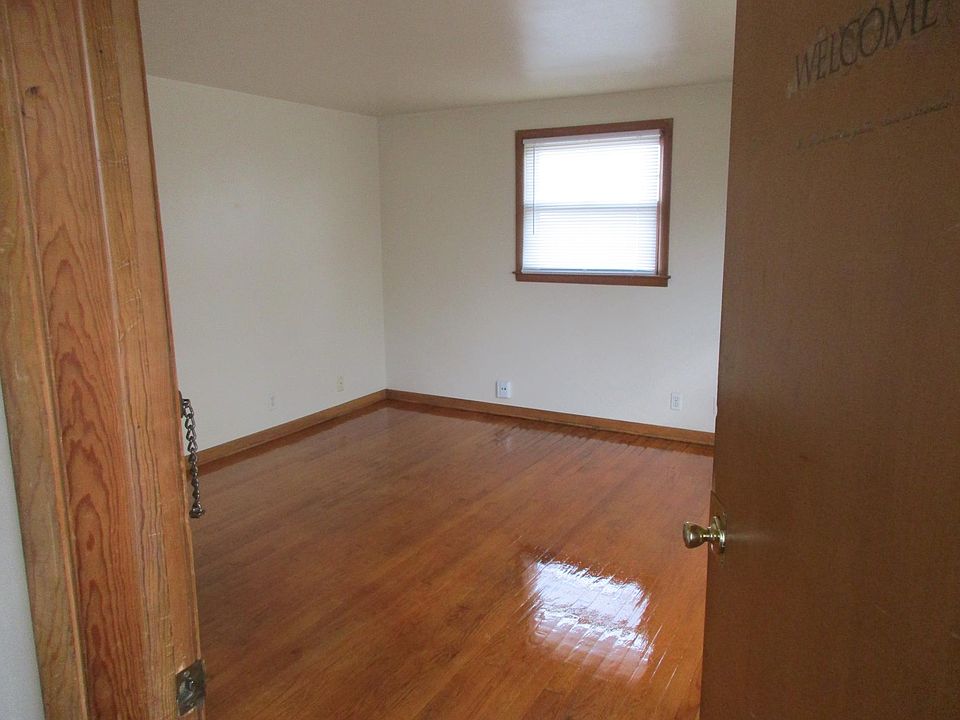 2nd image of 3927 N 92nd St